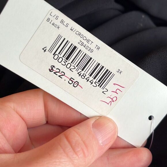 Fashion to Figure 3X black sheer blouse with lace pattern trim around blouse NWT - Picture 4 of 6